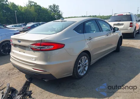 2019 Ford Fusion Se z USA, uszkodzony, nr VIN 3FA6P0HD4KR203656